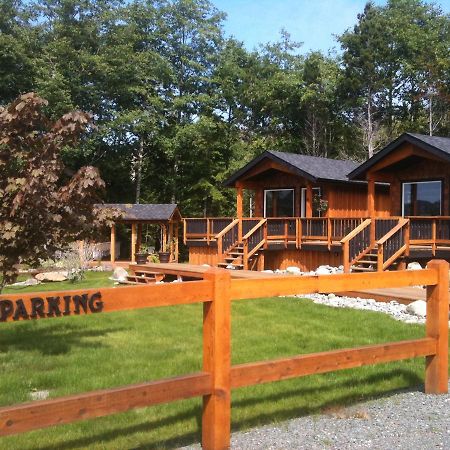 Ecoscape Cabins Hotel Port Hardy Exterior foto