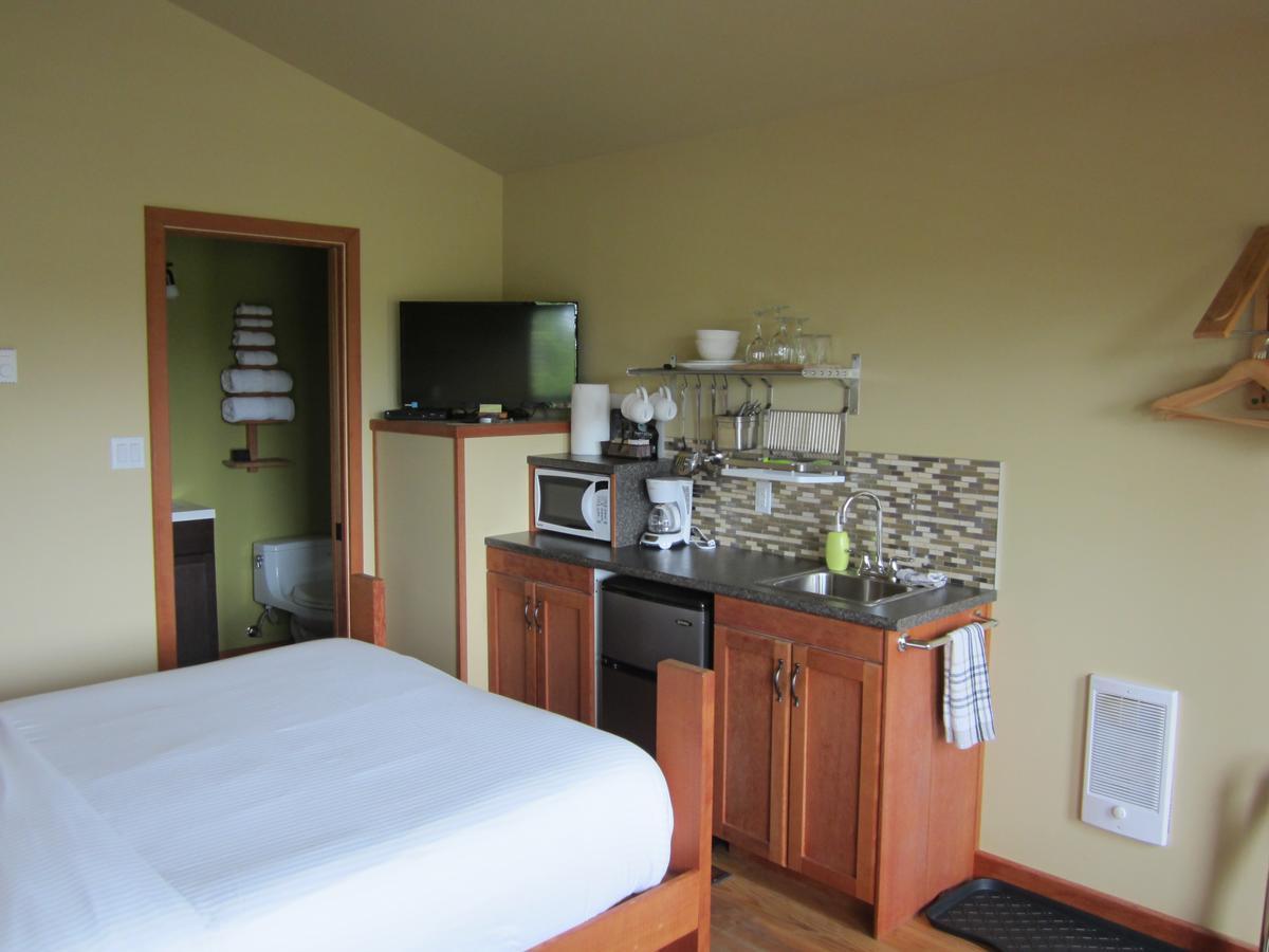 Ecoscape Cabins Hotel Port Hardy Exterior foto