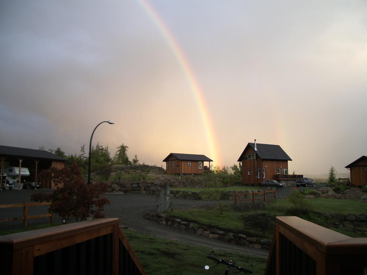 Ecoscape Cabins Hotel Port Hardy Exterior foto