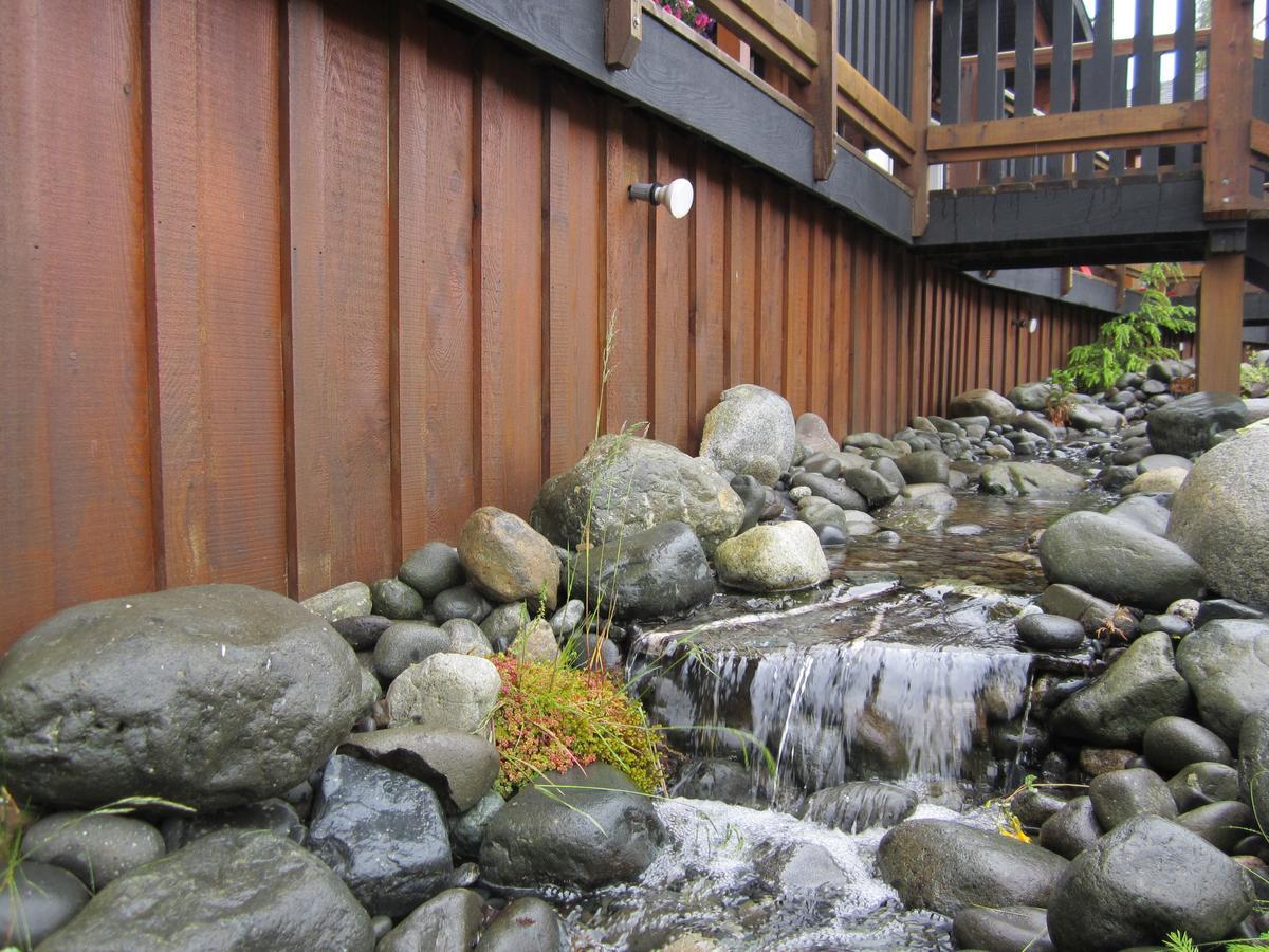 Ecoscape Cabins Hotel Port Hardy Exterior foto
