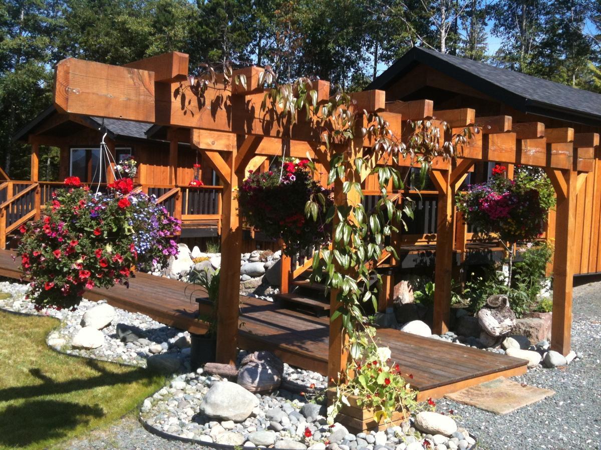 Ecoscape Cabins Hotel Port Hardy Exterior foto